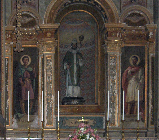 La Cappella di Sant'Ambrogio con gli affreschi dei SS. Gervasio e Protasio (foto dell'autore di questo sito)