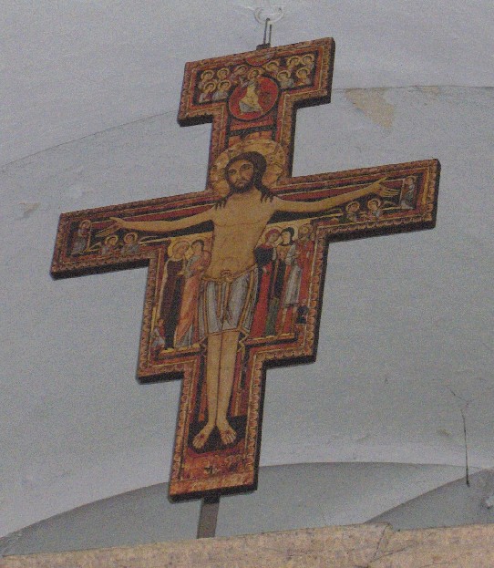 Il crocifisso nell'abside di Sancta Maria in Agro