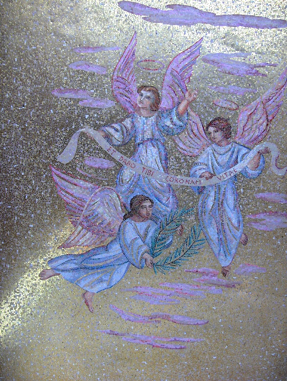 Il mosaico che raffigura i tre fratelli dell'ingegner Molla morti in tenera età