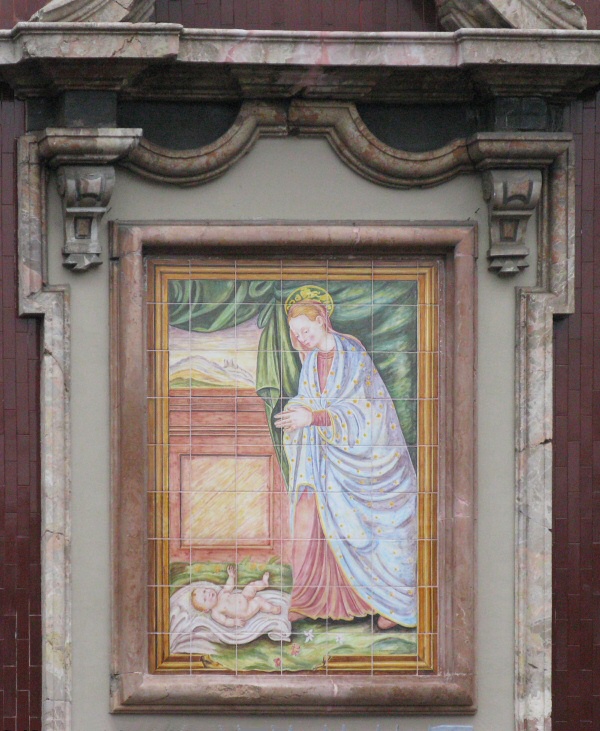 Il 7 dicembre 2009 l'affresco della Madonna delle Grazie torna a vivere! (foto della sig.na Romana Ferario)