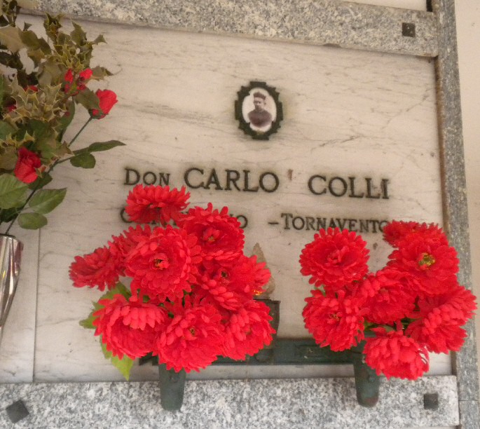 Tomba di don Carlo Colli nel cimitero di Tornavento
