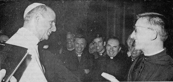 Don Giovanni Tacchi con Papa Paolo VI