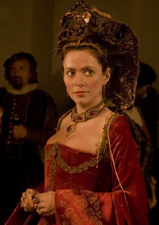Erzsbet Bthory, interpretata da Anna Friel in un film del 2008