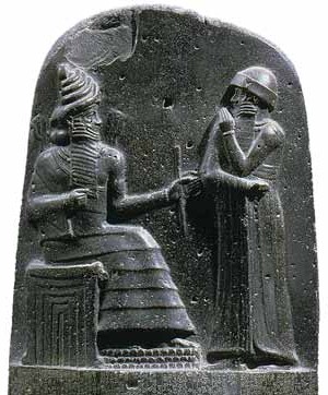 Hammurabi davanti al dio Marduk, protettore di Babilonia