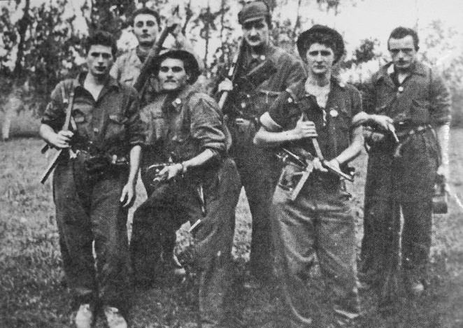 Partigiani italiani fotografati presso Mezzomerico, Novara