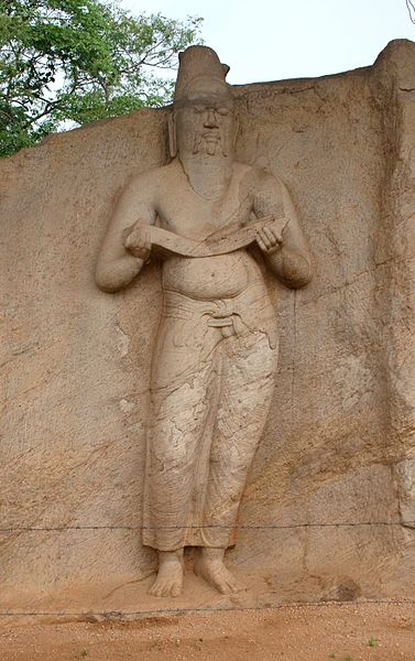 Statua di Parakramabahu I il Grande