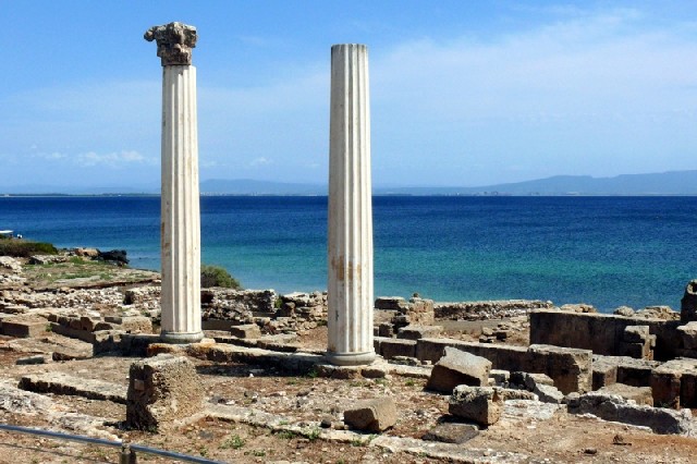 Le rovine della città fenicia di Tharros, presso Oristano