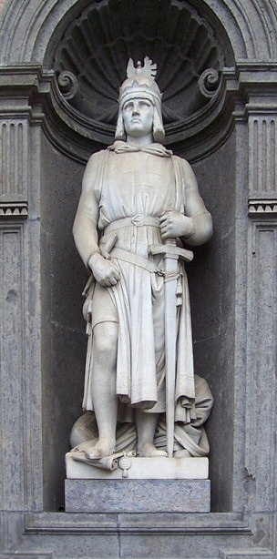 Federico da Giussano in una statua nel Palazzo Reale di Napoli