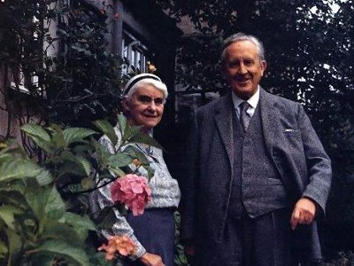 Edith Mary e John Ronald Reuel Tolkien