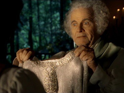 Bilbo regala a Frodo la sua cotta di mithril