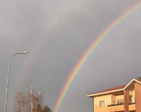Il fenomeno del doppio arcobaleno, foto dell'autore di questo sito
