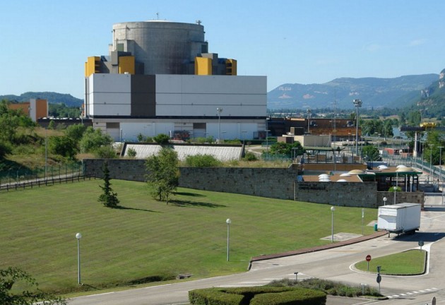 Il reattore nucleare veloce Superphnix di Creys-Malville (Francia)