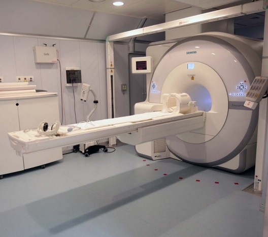 L'apparecchiatura per la PET dell'Ospedale di Padova, costata 7,7 milioni di euro