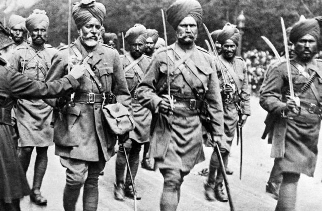 Soldati Moghul in Europa per combattere nella Seconda Guerra Mondiale