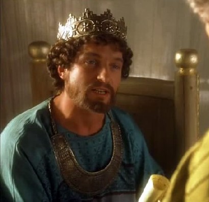 Thomas Kretschmann interpreta Re Assuero nel film "Ester" (1999)